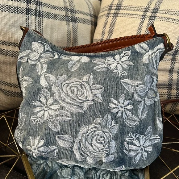 Floral Embroidered Denim Hobo Patricia Nash Bag - Picture 2 of 8